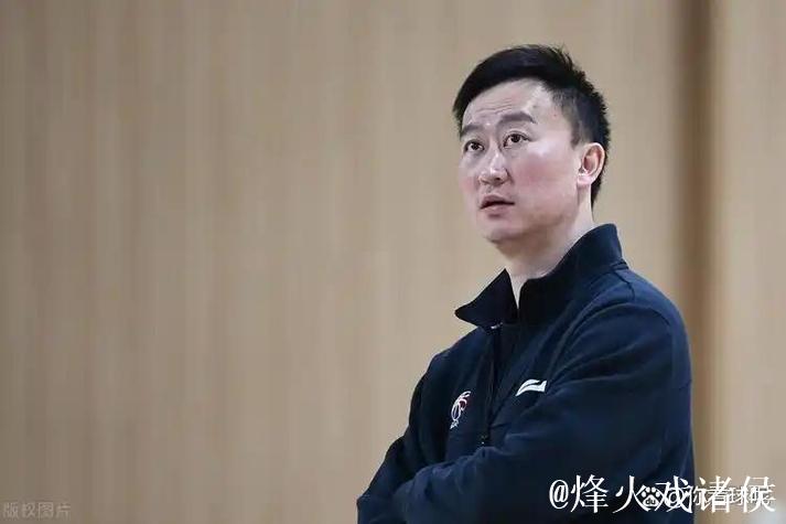 米奇：我爱我们的球队，教练刘维伟在喝茶的时候教了我很多